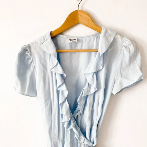 Aritzia Sunday Best Ruffle Wrap Dress Light Blue Size Small - Picture 3 of 6
